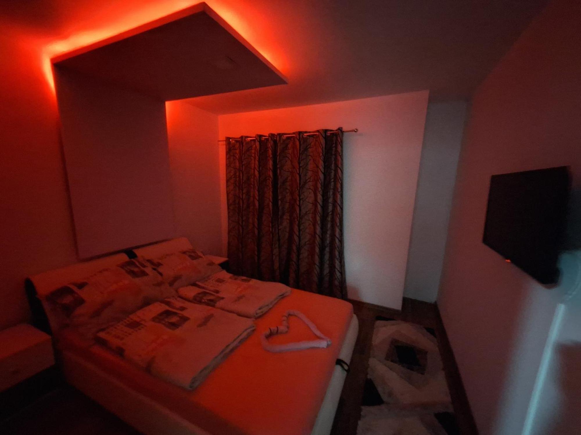 Apartmani Lana SJJ Exteriör bild