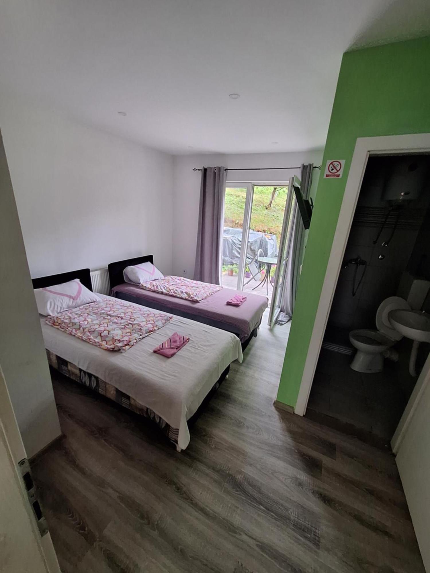 Apartmani Lana SJJ Exteriör bild