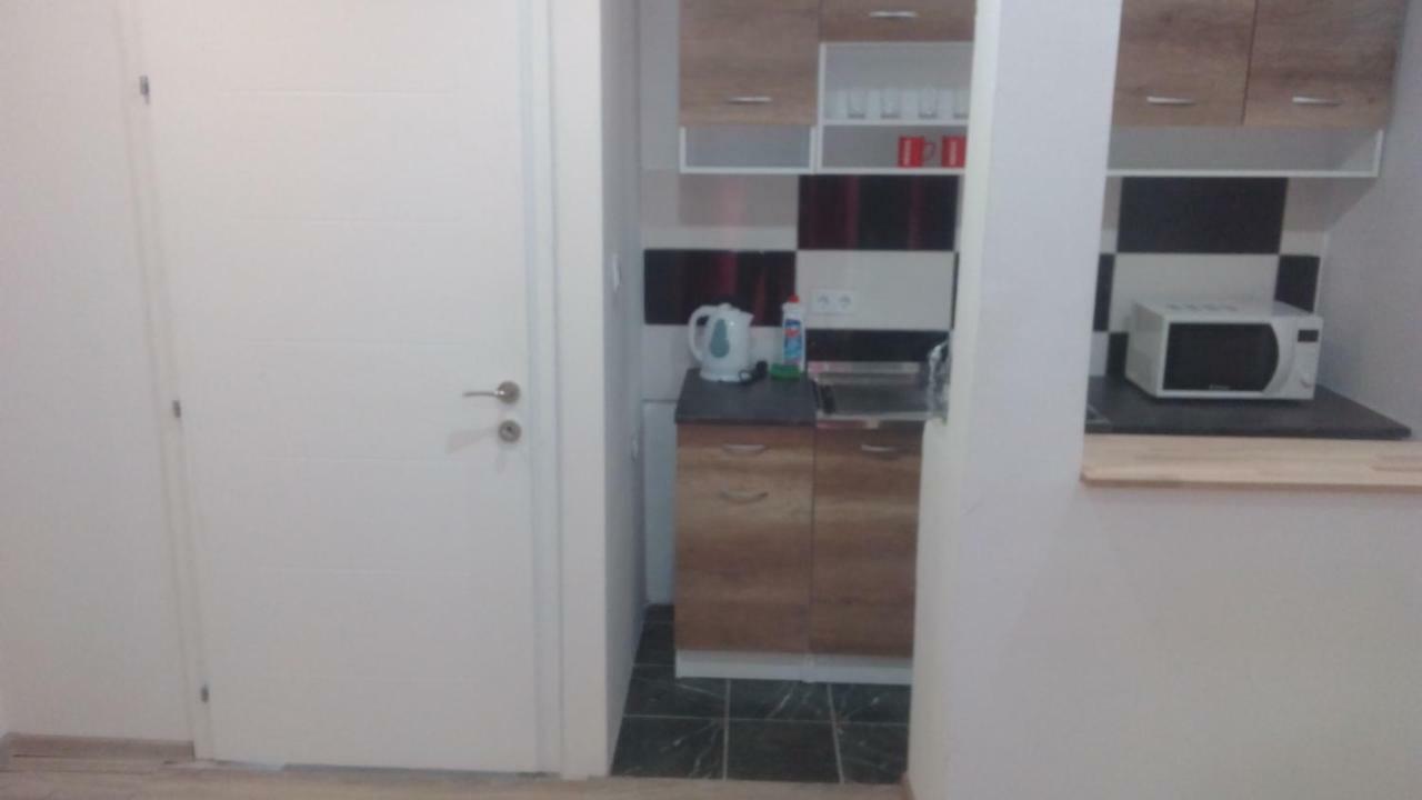Apartmani Lana SJJ Exteriör bild
